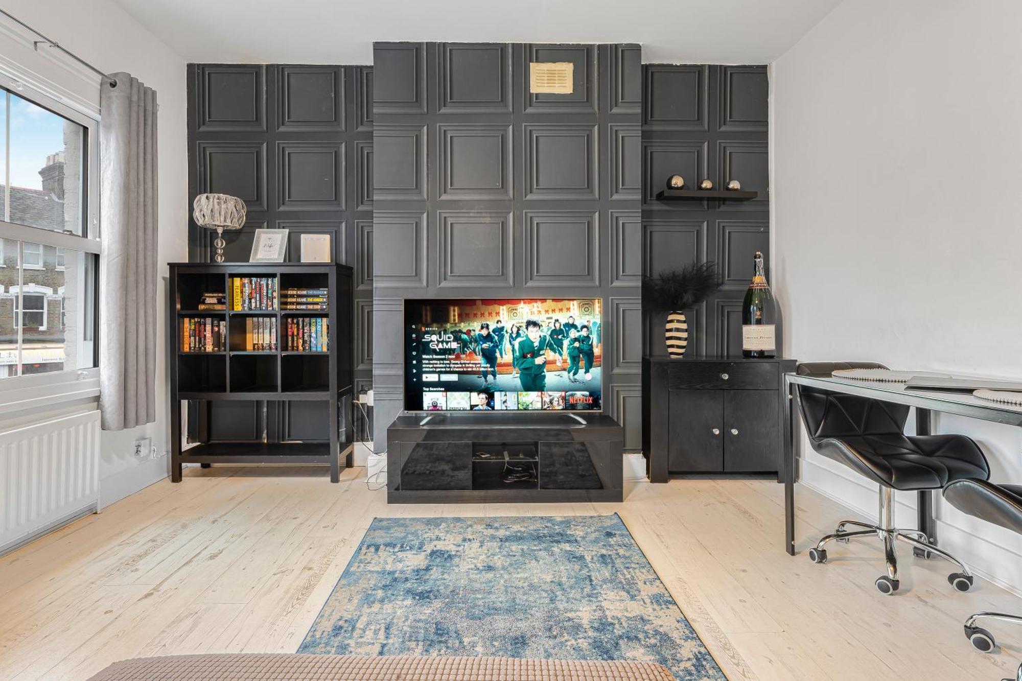 Spacious One Bedroom Private Flat In Brixton +Wifi London Eksteriør billede
