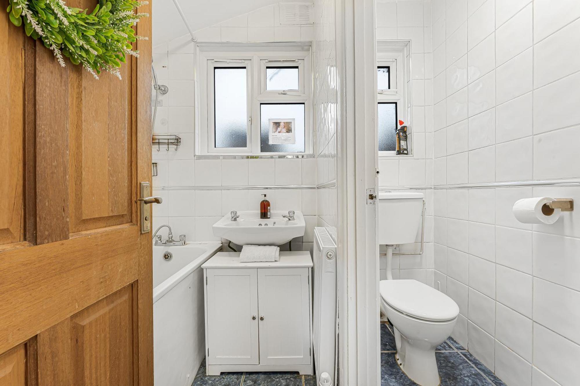 Spacious One Bedroom Private Flat In Brixton +Wifi London Eksteriør billede
